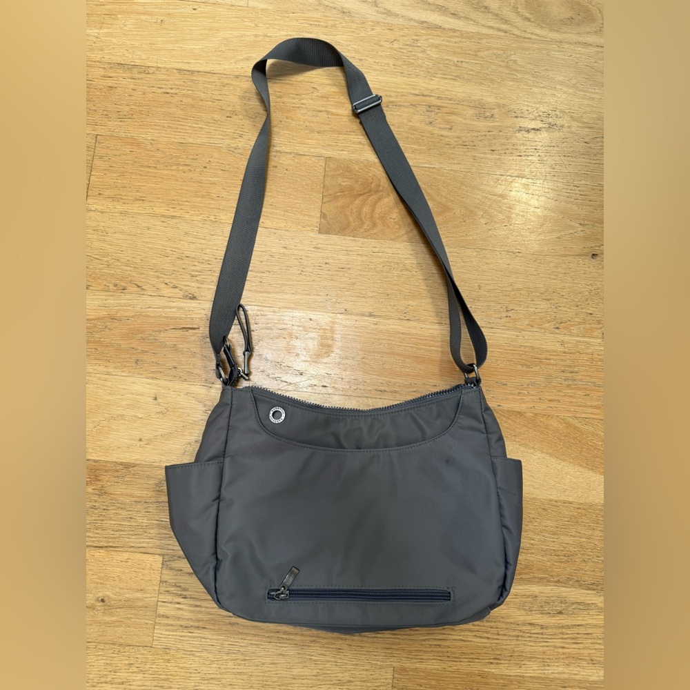 Baggallini Gray Crossbody Bag - Picture 3 of 7